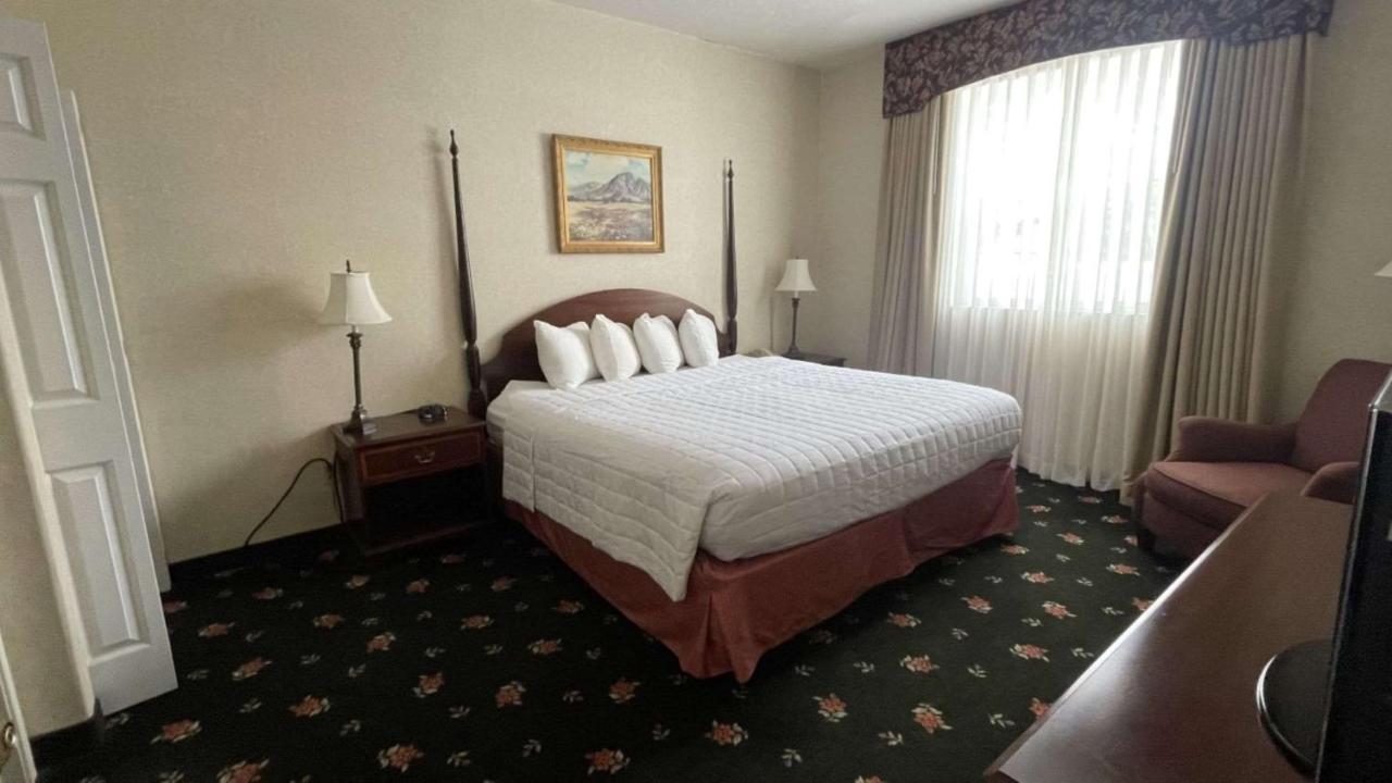 Surestay Hotel By Best Western Eureka エクステリア 写真